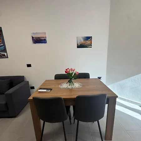 Tulipano Apartment *